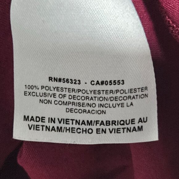 Nike Dri Fit Top Womens Size XL Womens Soccer 17 Red Long Sleeve Activewear - Picture 6 of 6